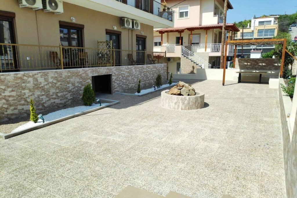 Theasis 5 Luxury Studio With Sea View Neos Marmaras Exterior photo